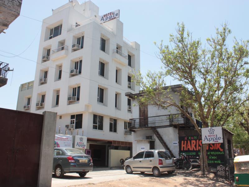 Hotel Apple Inn Ahmadabad Zewnętrze zdjęcie