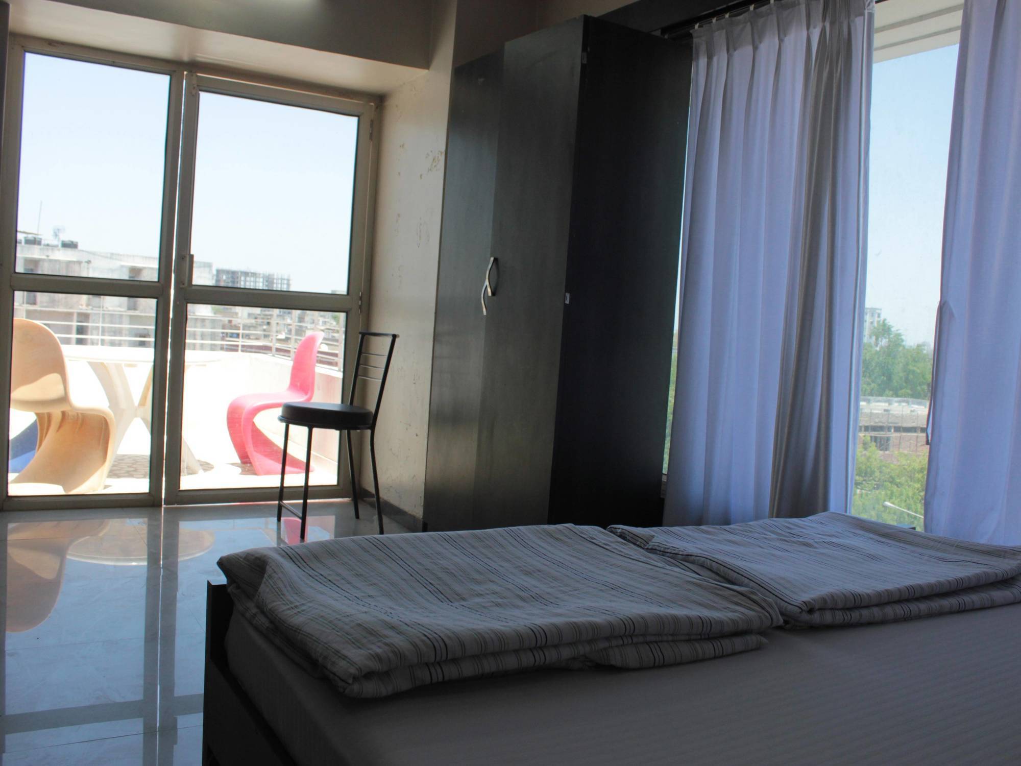 Hotel Apple Inn Ahmadabad Zewnętrze zdjęcie